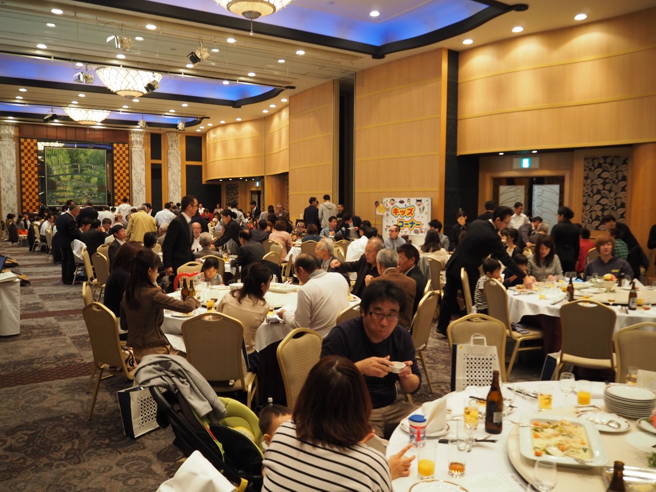 2015社員式典風景 2015社員式典風景
